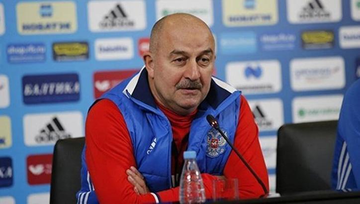 Rusya Milli Takım Teknik Direktörü Stanislav Çerçesov'dan Zenit-Fenerbahçe yorumu
