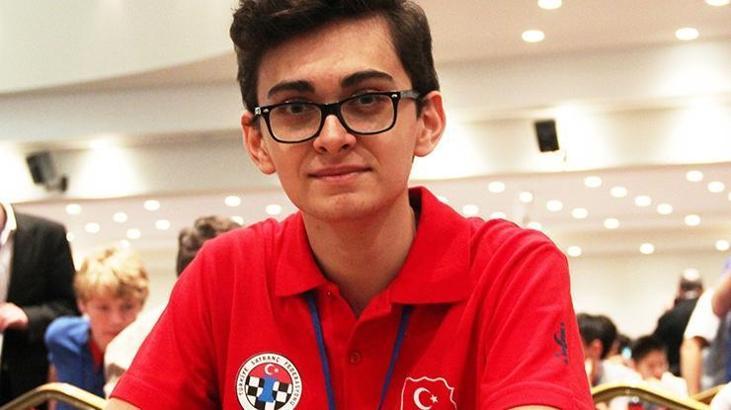Satrançta Vahap Şanal'dan bir şampiyonluk daha