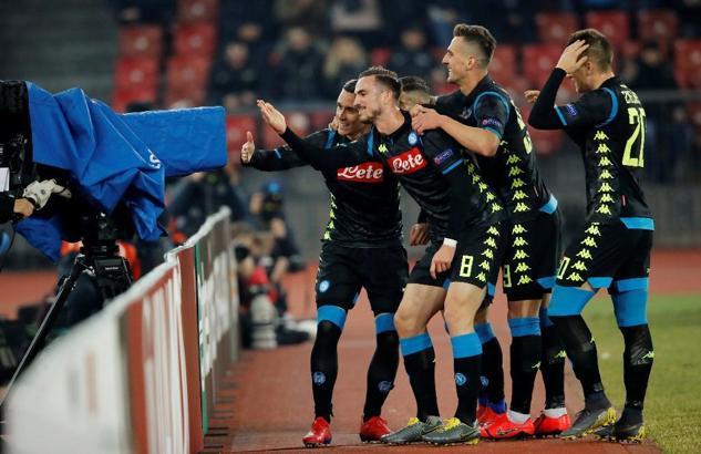 Napoli, Zürih'i rahat geçti avantajı kaptı