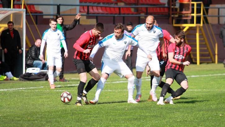 Gölcükspor - Karacabey Belediyespor: 0-2