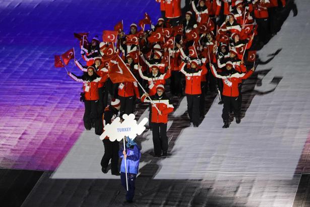Karışık Curling Milli Takımı, EYOF 2019'daki tek galibiyetini aldı