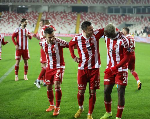 Sivasspor'un kalesi evi!