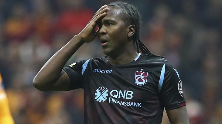 Rodallega parasının peşinde