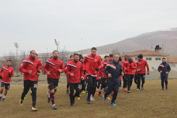 Erhan Altın: Gençlerbirliği maçı ile iyi bir başlangıç yapmayı umuyorum