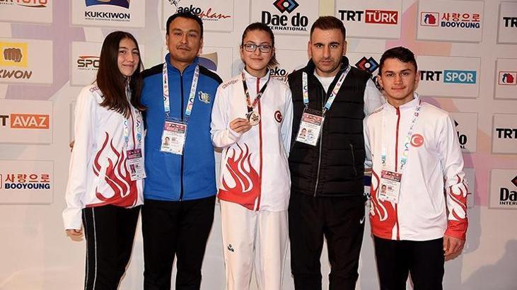 Milli taekwondocu Livanur Tiryakioğlu, Türkiye 3'üncüsü oldu