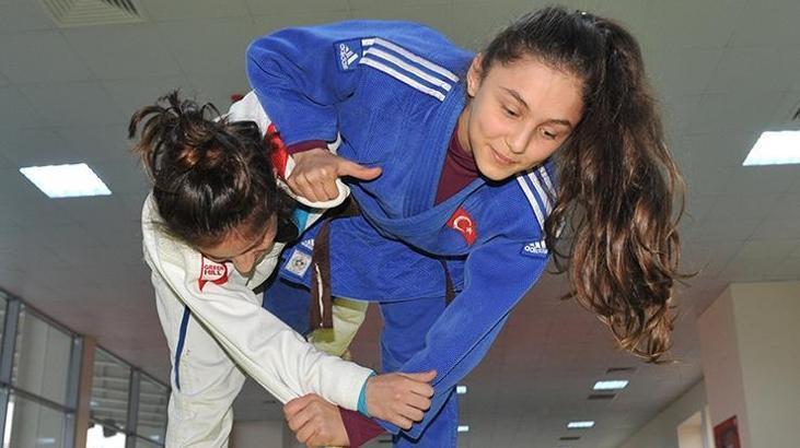 Trabzon'da açılan judo kurslarına ilgi sürekli artıyor