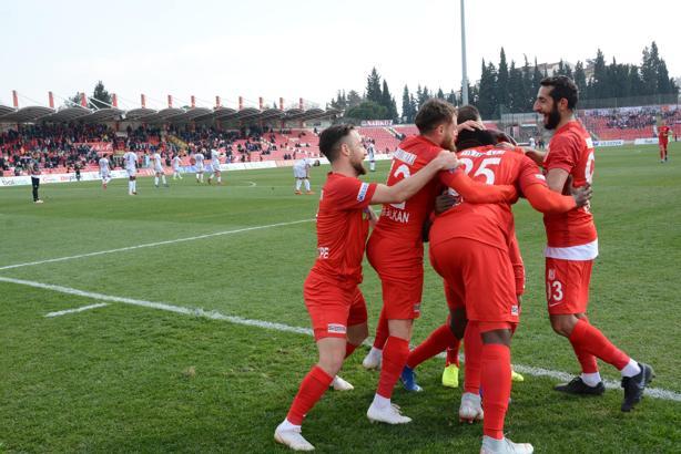 Balıkesirspor Baltok - Tetiş Yapı Elazığspor: 3-1