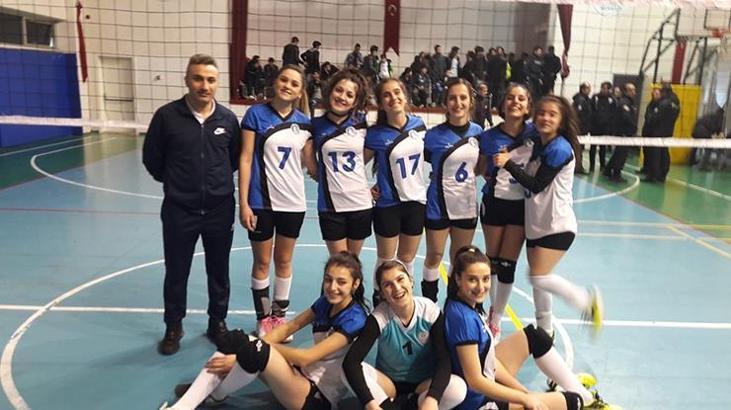 Hakkari Mehmet Akif Ersoy MTAL, deplasmandan 3 puanla döndü