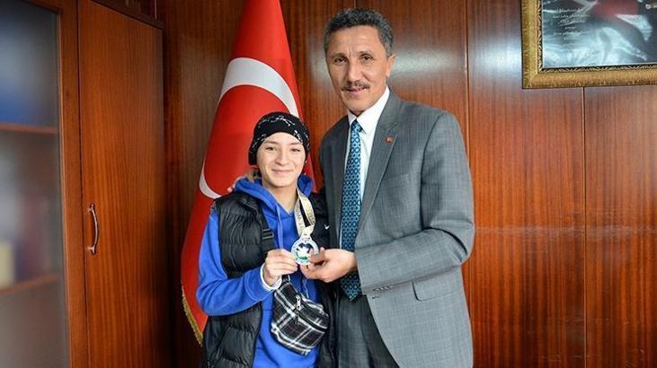 Kabadüz'ün gururu Gamzenur Sarı