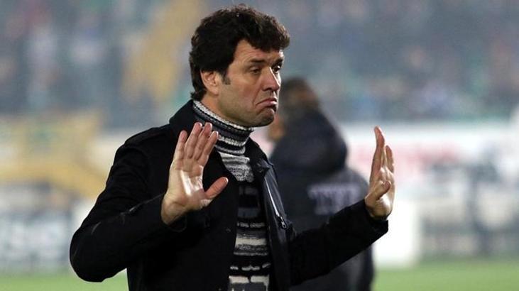 Akhisarspor'da Arslan gidiyor