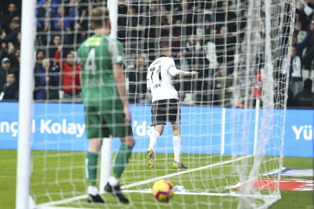 Bursaspor'un İstanbul kabusu: Galibiyet özlemi 24 maça çıktı