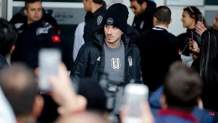Beşiktaş'ta Oğuzhan Özyakup, Ljajic'e yenildi!