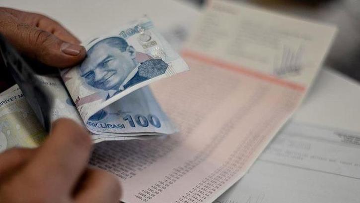 Memur ve emekli maaşı ocak ayında ne kadar olacak? (Memur ve emeklinin zamlı ocak maaşı)