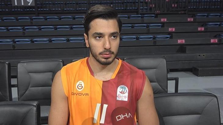 Ege Arar: Bu sene maçları taraftarımızla beraber kazanacağız