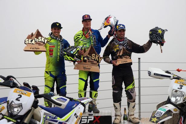 9. Sea To Sky Enduro Yarışları'nın dağ etabını Wade Young kazandı