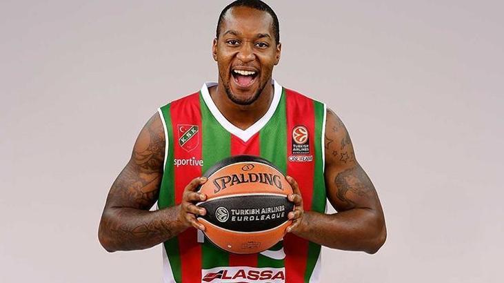 Justin Carter, Al Ahli Dubai ile anlaşma sağladı