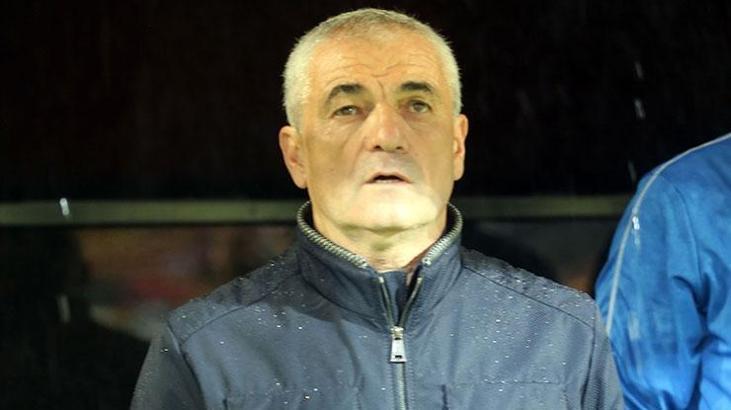 Rıza Çalımbay: Deplasmanda iki gol atıp mağlup olunca insan üzülüyor