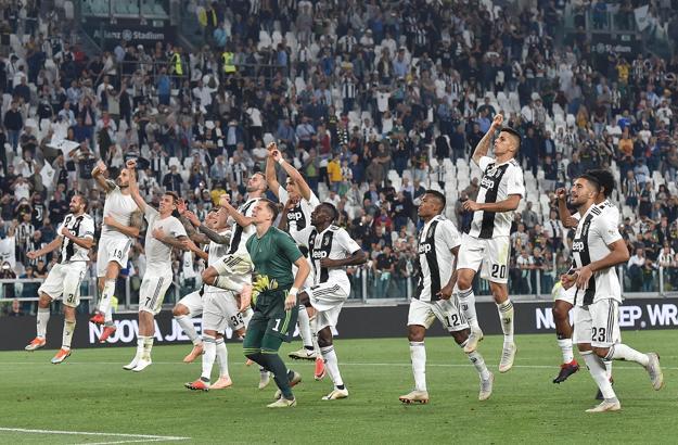 Juventus, Napoli'yi rahat yendi
