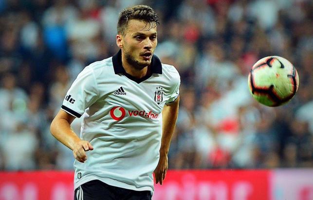 Adem Ljajic'e Sırbistan'dan milli davet