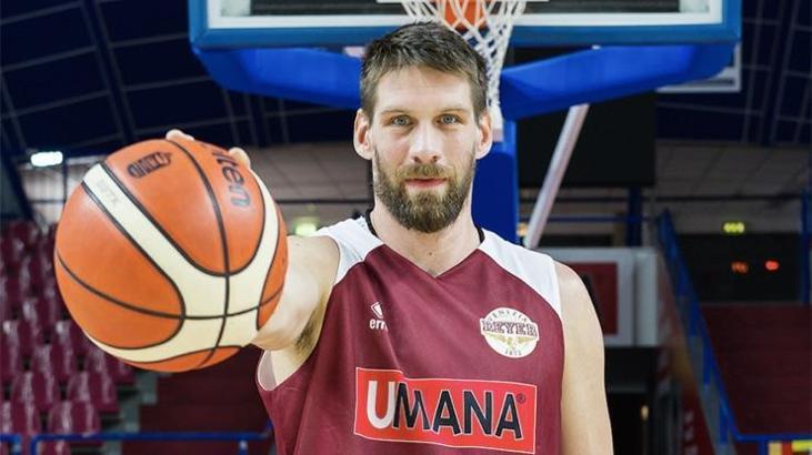 Gasper Vidmar resmen Umana Reyer Venezia'da