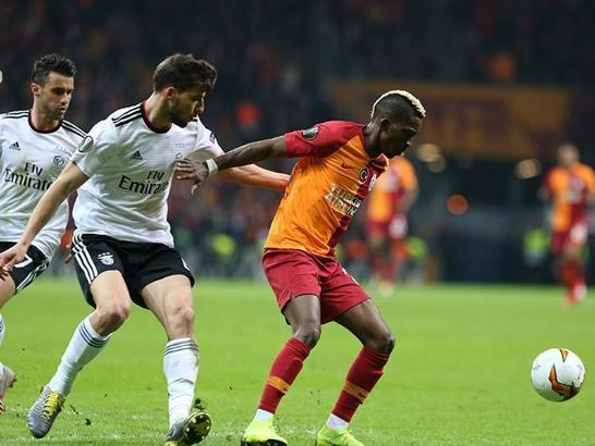 Everton'dan flaş Onyekuru kararı