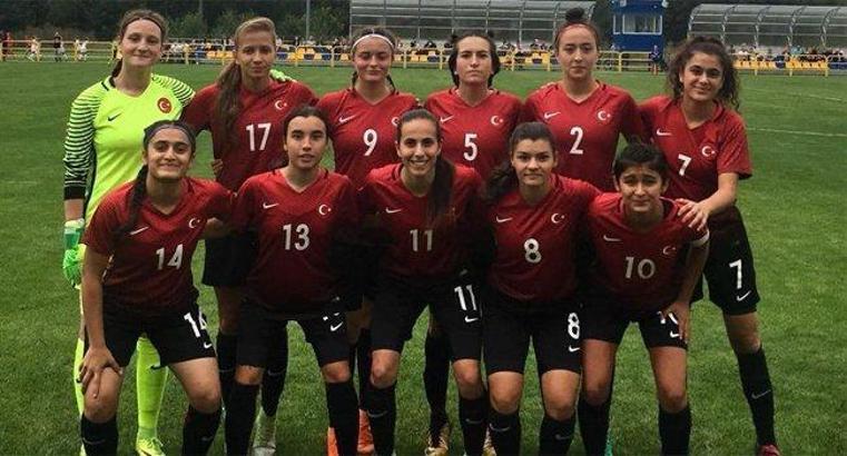 19 Yaş Altı Kadın Milli Futbol Takımı Antalya'da