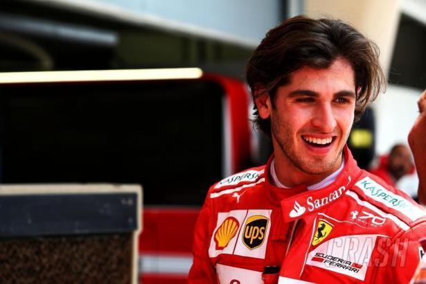 Giovinazzi artık Sauber'de