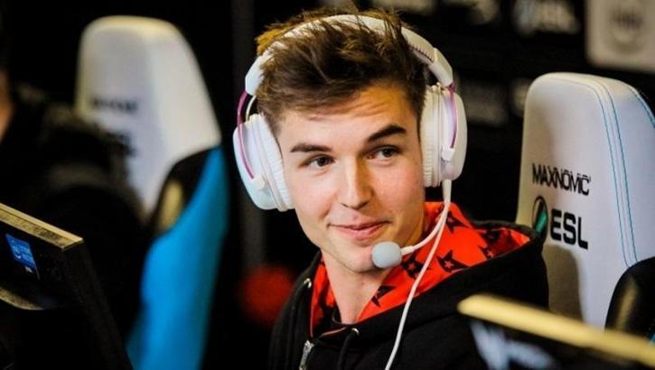 FACEIT Major 2018 MVP ödülünü kazanan isim device oldu