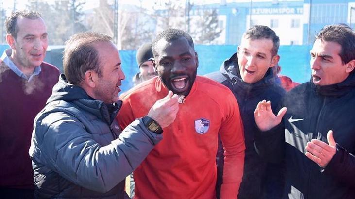 Kone'ye doğum günü süprizi