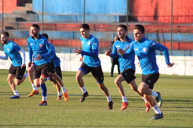 Karabükspor'da Osmanlıspor maçı hazırlıkları başladı