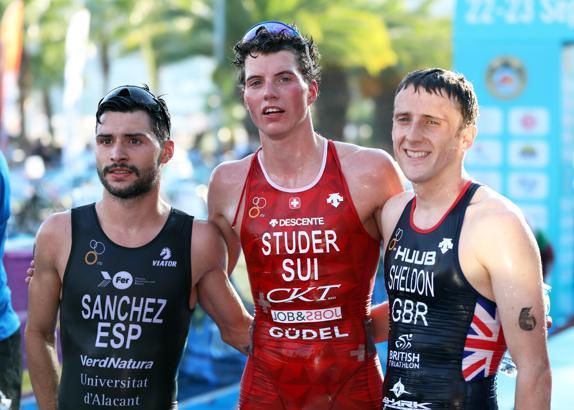 Alanya'da triatlon heyecanı sona erdi