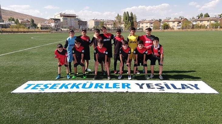 Yeşilay'ın destek verdiği futbol kulübünün büyük başarısı
