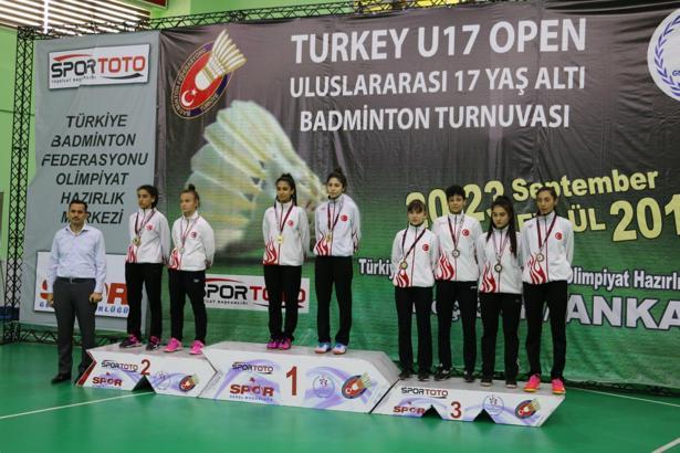 Badmintonda milliler 20 madalya topladı