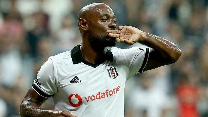 Negredo ayrıldı Vagner Love zamanı
