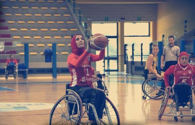 Kadın basketbolcular A kategorisine çıktı