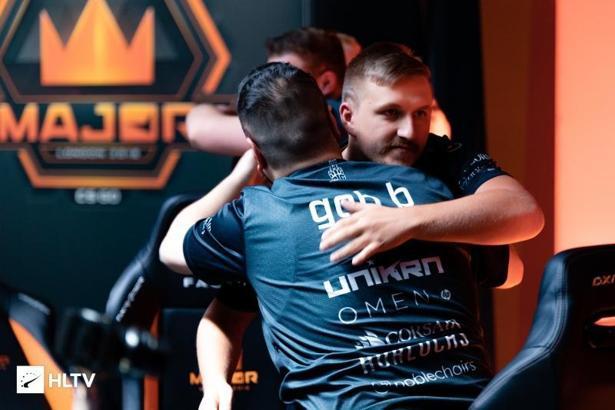 FACEIT Major 2018'de ilk gün tamamlandı, sürpriz sonuçlar var!