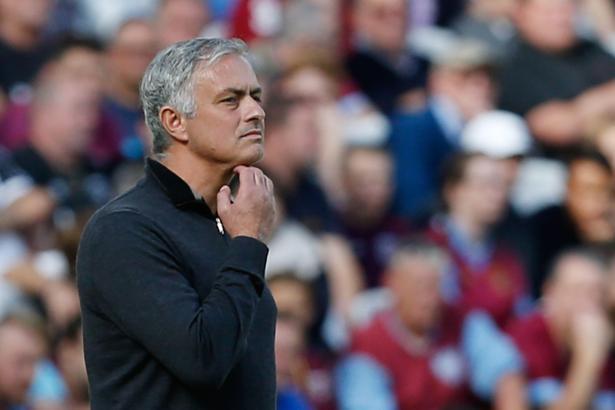Manchester United'da Mourinho için zaman daralıyor