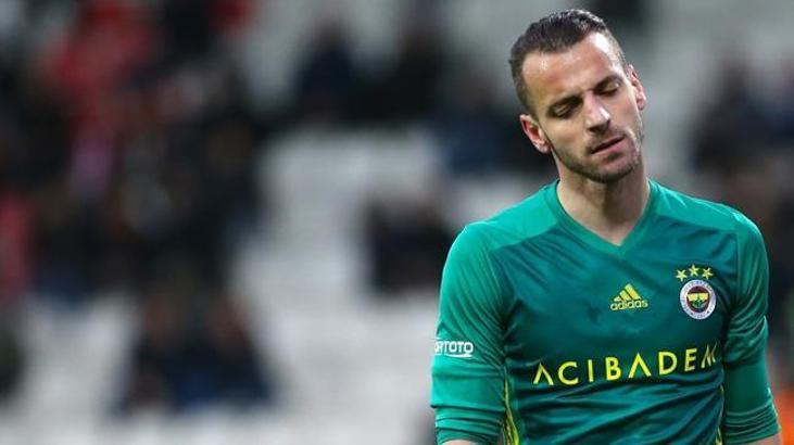 Fenerbahçe'de yeni Van Persie Soldado!