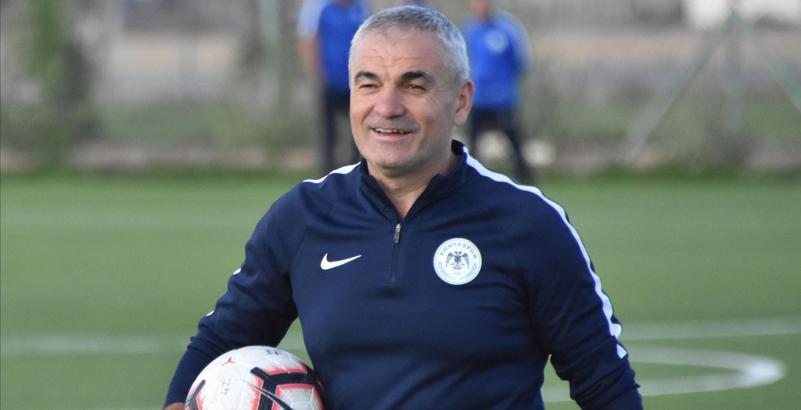 Rıza Çalımbay: 'Karşımıza çok farklı bir Fenerbahçe çıkabilir'