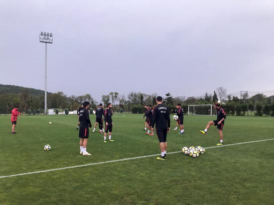 Ümit Milliler, Fatih Aksoy ve Mert Yıldız'dan yoksun çalıştı