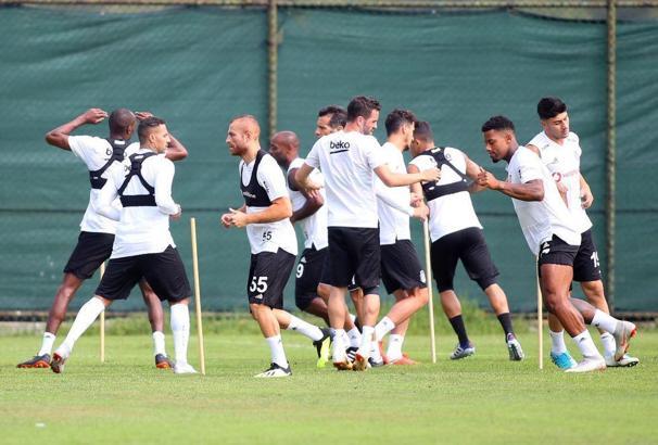 Beşiktaş'ta Evkur Yeni Malatyaspor maçı hazırlıkları devam ediyor