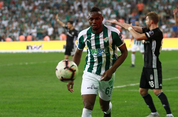 Diafra Sakho'daki rahatlığa bak!