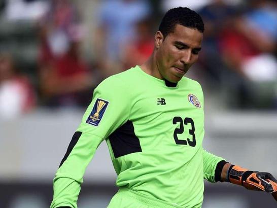 Esteban Alvarado ülkesinde 1 numara