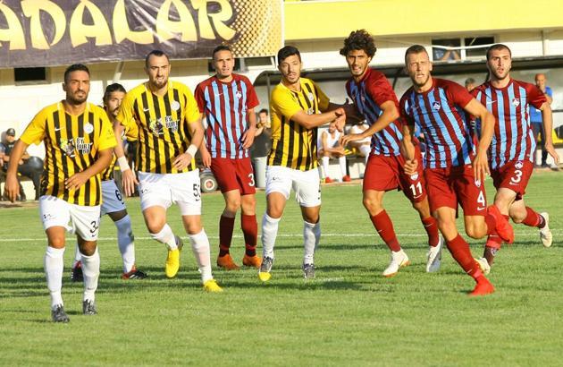 1461 Trabzonspor kötü başladı
