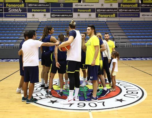 Fenerbahçe Kadın Basketbol Takımı yeni sezon hazırlıklarına başladı