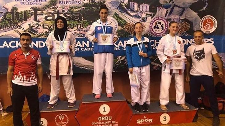 Malatyalı Karateci Fatma Uygur'dan altın madalya