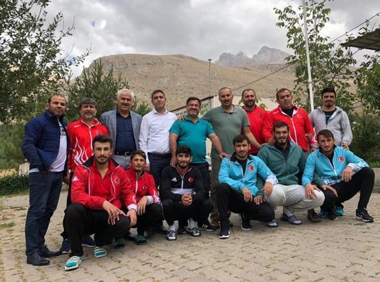 Milli grekoromenciler Dünya Şampiyonası'na hazırlanıyor