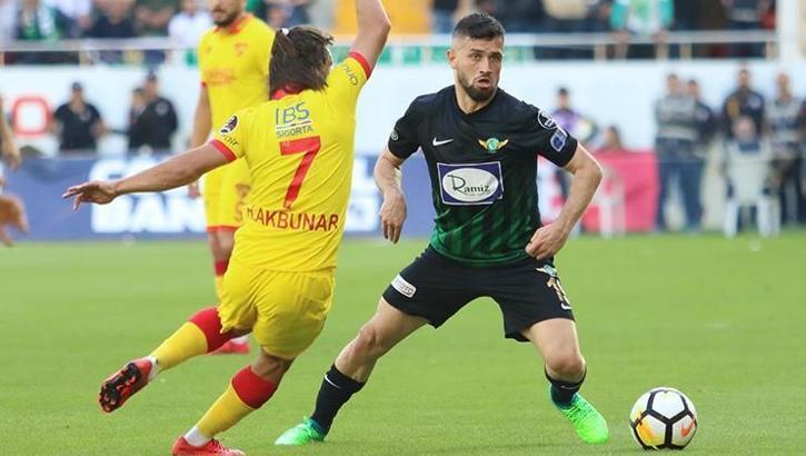Büyük sürpriz! Galatasaray Ömer Bayram'ı kadrosuna kattı