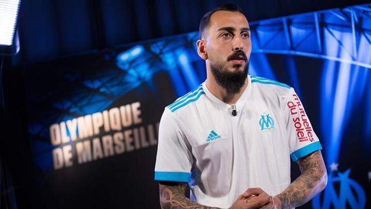 Negredo gidiyor Mitroglou geliyor!