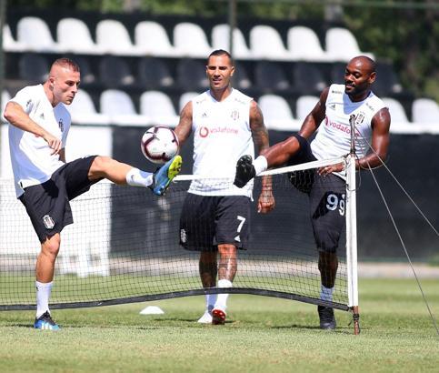Gökhan Töre'den mesaj